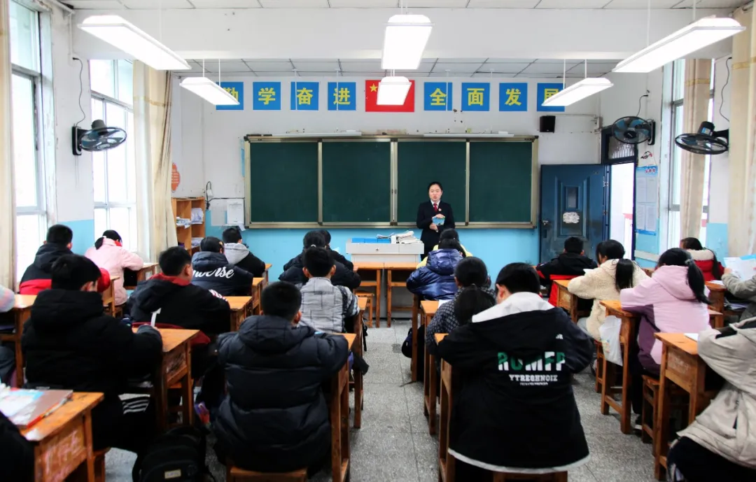巴渝检影丨法·暖冬（组图）