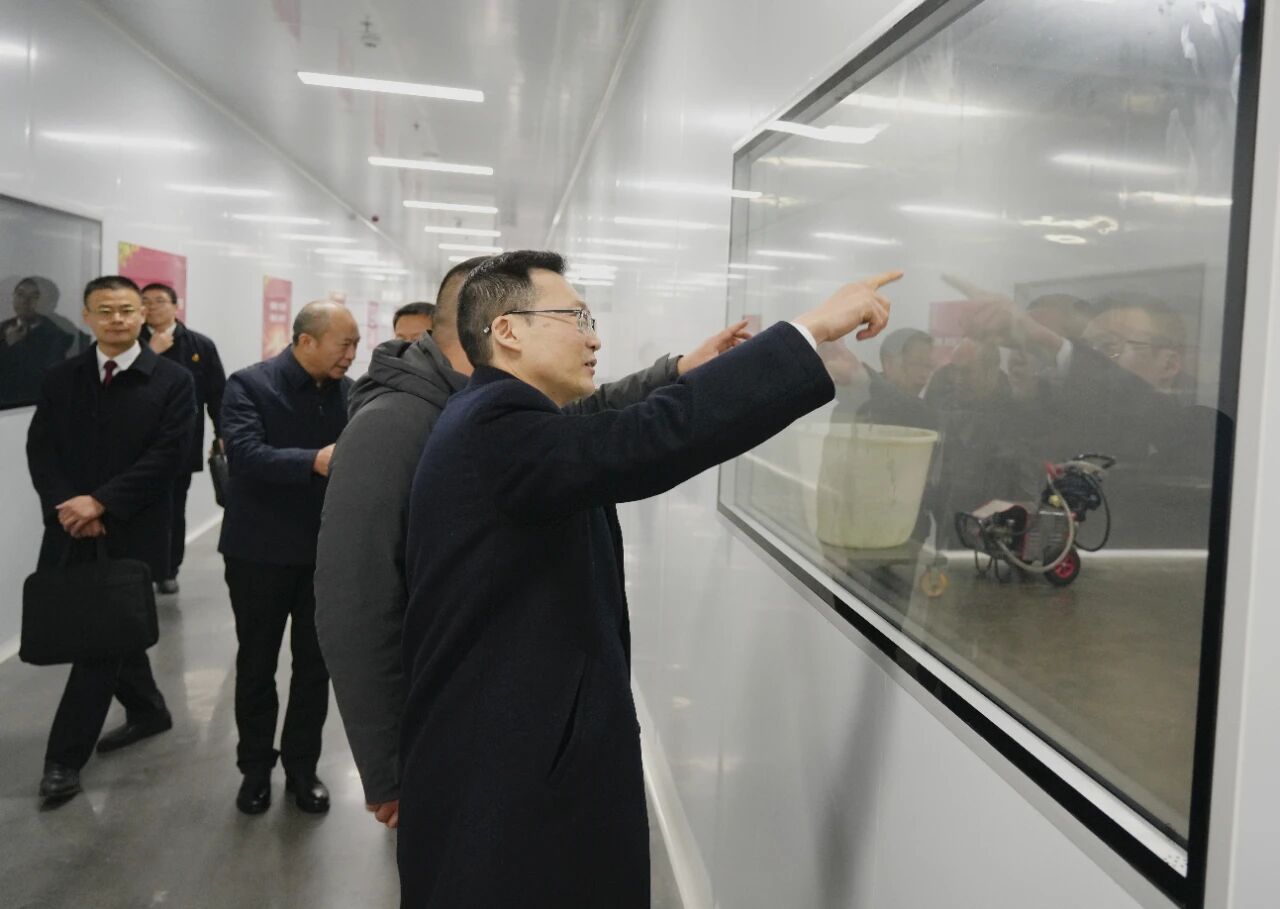 “面对面”问需 “点对点”答疑——区检察院协同区市场监管局、区经济信息委深入企业走访调研