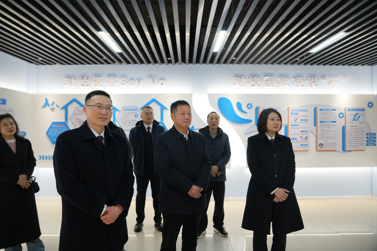 川渝协作聚合力 民盟携手“宪”初心——梁平区检察院开展系列“国家宪法日”宣传活动