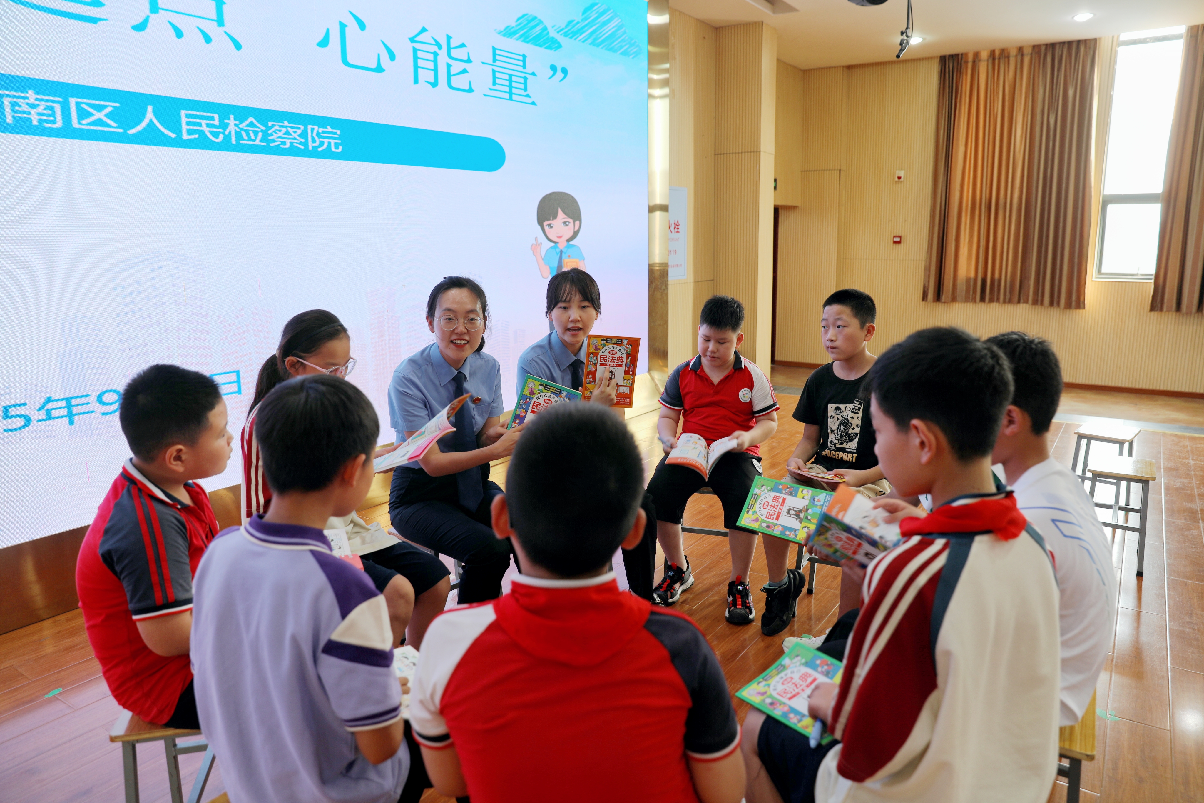 “神兽”归笼！开学第一课很特别！