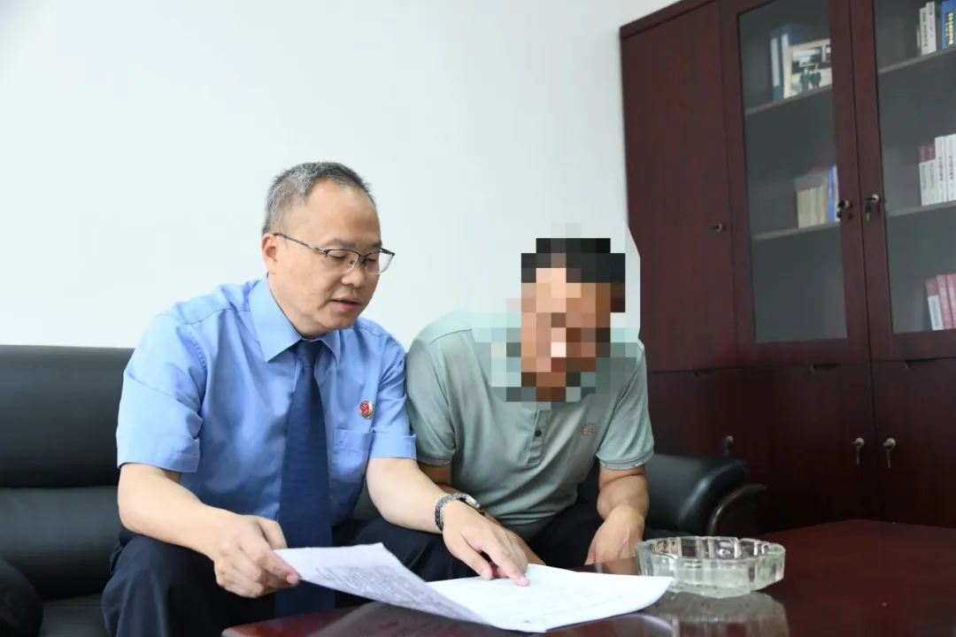 【百企千家·惠民有感】綦江：支持起诉解决“烦薪事”，农民工的10余万元工资有了着落